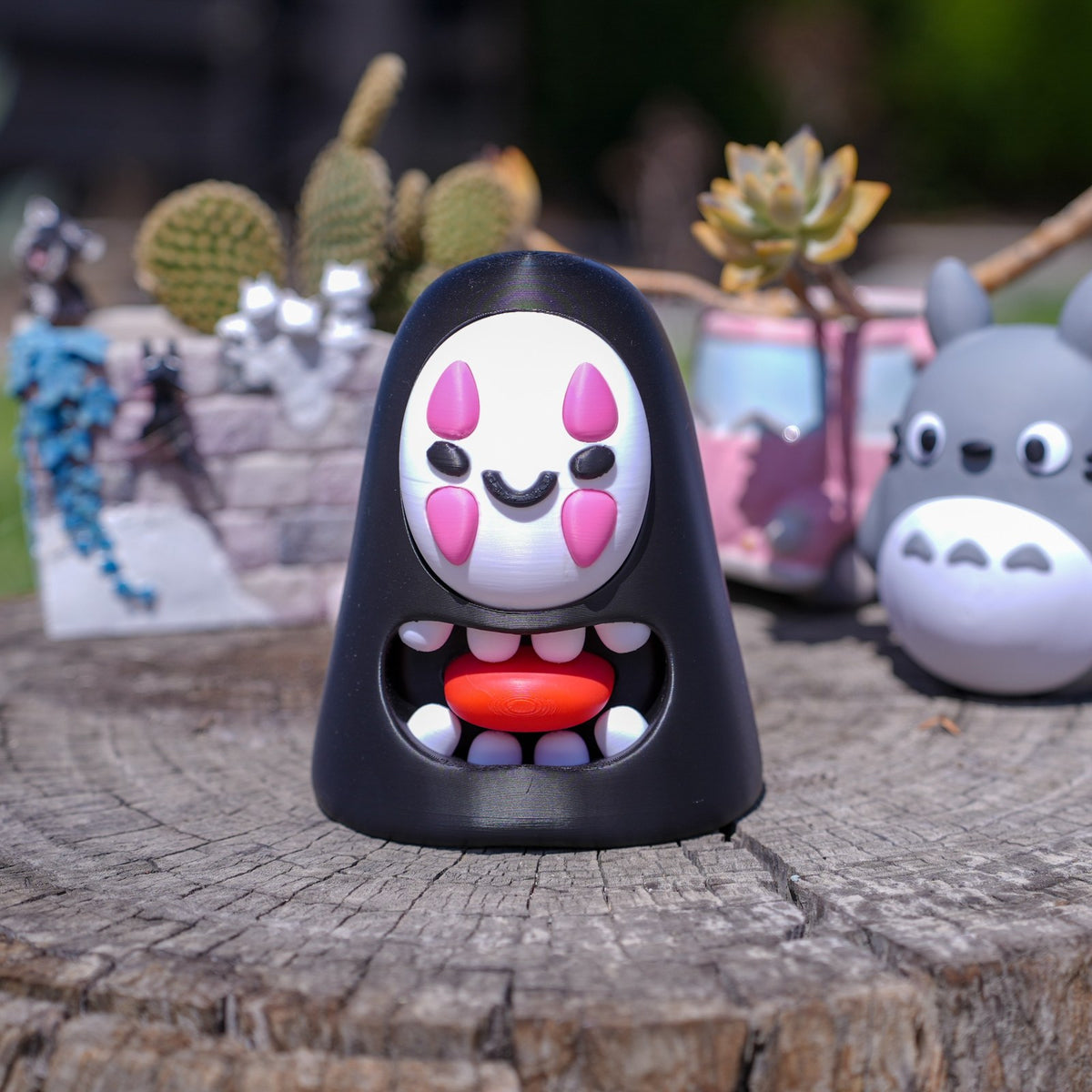 Spirited Away No-Face Chibi Figurine, 3D Printed Kawaii Desk Decor, Fan-Made Anime Collectible