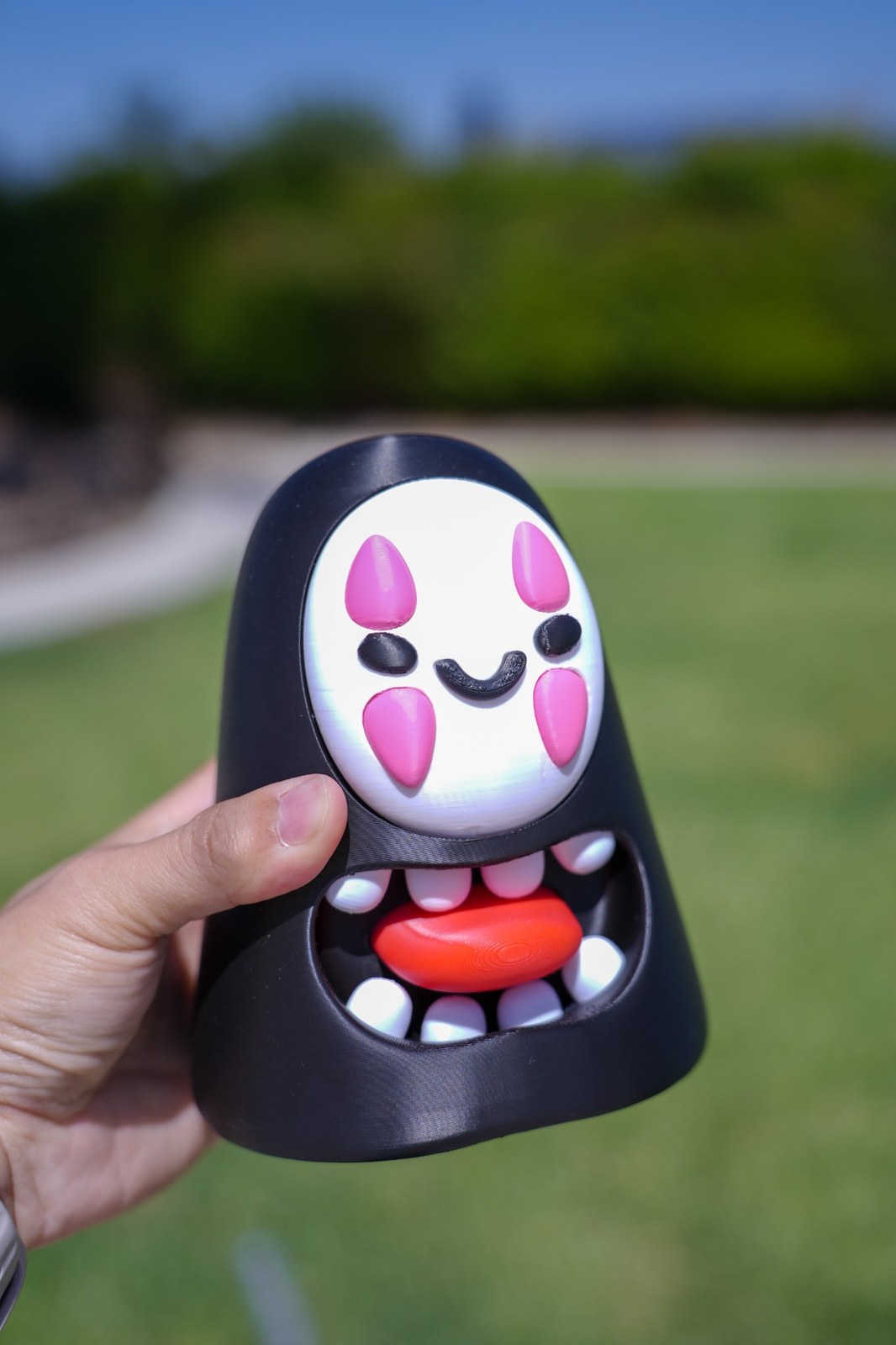 Spirited Away No-Face Chibi Figurine, 3D Printed Kawaii Desk Decor, Fan-Made Anime Collectible