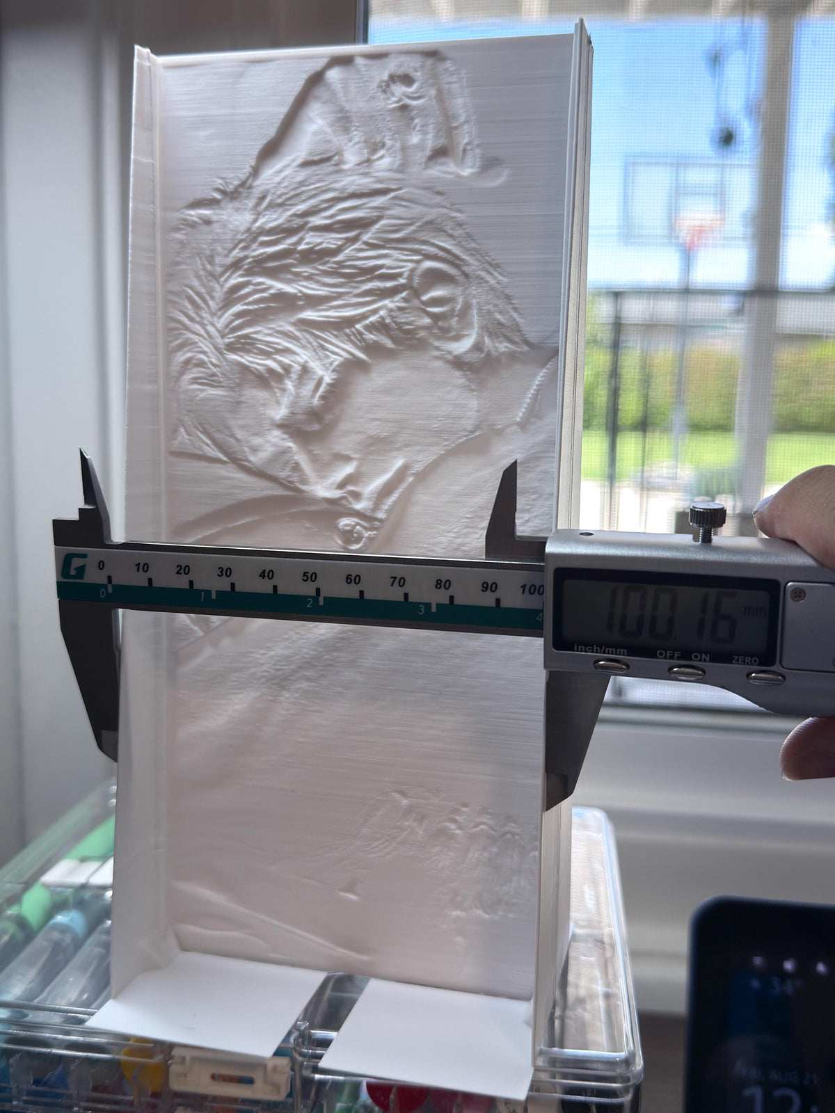 Sylus Lithophane Love and Deepspace 3D Relief Display, Translucent Anime Desk Decor — view 6