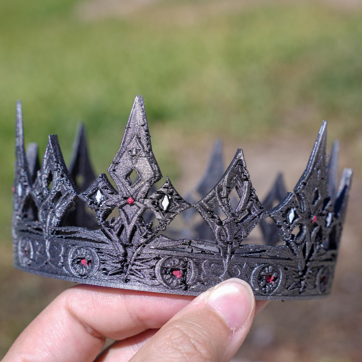 Love and Deepspace Xavier Moonfall Crown, 3D Printed Mini Doll Crown, King of Darknight Collectible, Gothic Doll Accessory — view 3